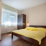 Apartment In 38010
