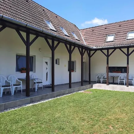 Apartament In 38010